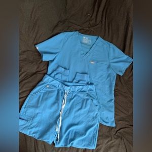 XL CAPRI BLUE FIGS